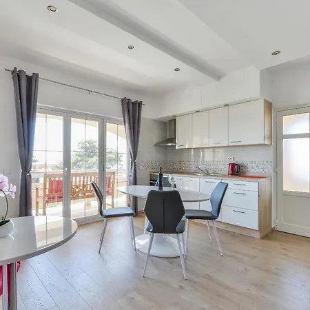 Apartment With A Parking Space - 18592
